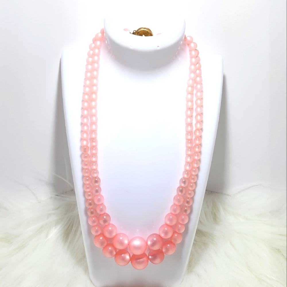 Sweet Vintage Doubled Strand Elegant Faux Pink Pearl Necklace
